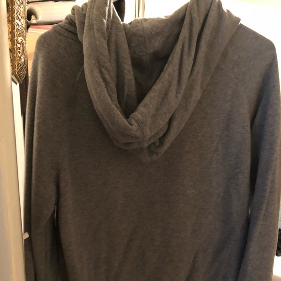 Nike pullover hoodie - Picture 2 of 2